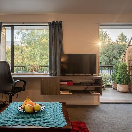 Private And Peaceful Studio Apartment Wanaka Exterior photo